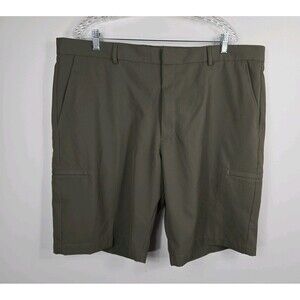 Walter Hagen Men's Size 42 Flat Front Green Cargo Shorts Golf Clubhouse NWT